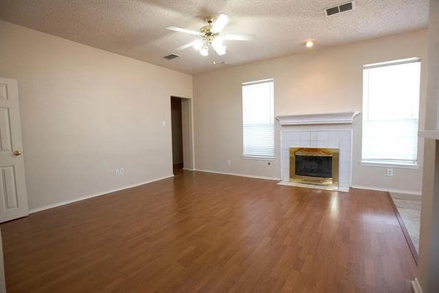 Building Photo - 3916 Rushden Ct