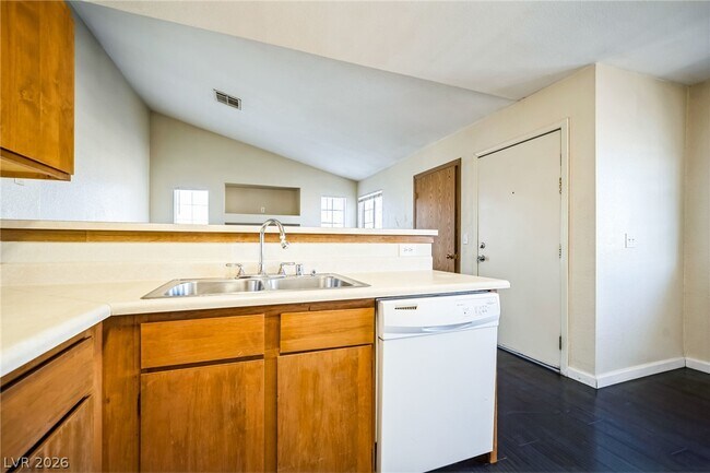 Building Photo - 2654 Bryandouglas Dr