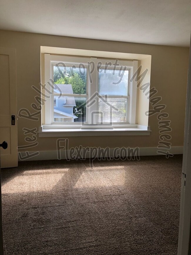 Building Photo - ***NEW ON THE MARKET....DRIVE BY TO CHECK ...