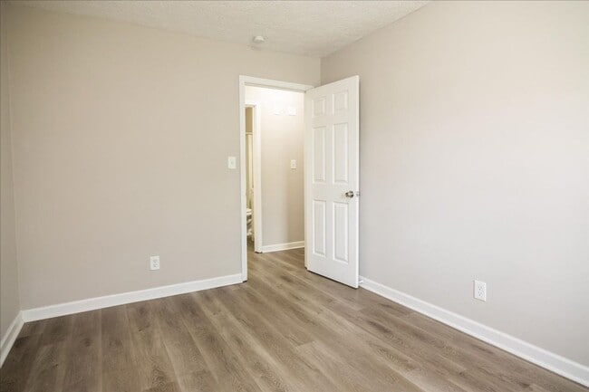 Building Photo - 3/2 Home in Cul-De-Sac w/ 2 Car Garage and Large Bonus Room