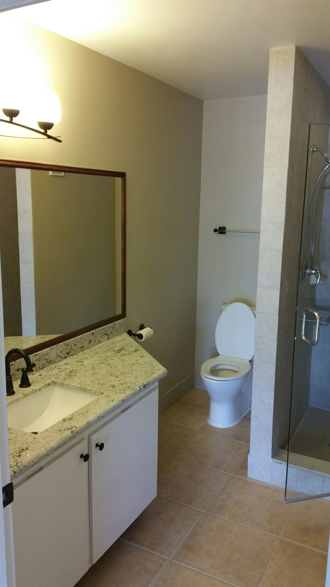 Building Photo - 508 Woodgate Cir