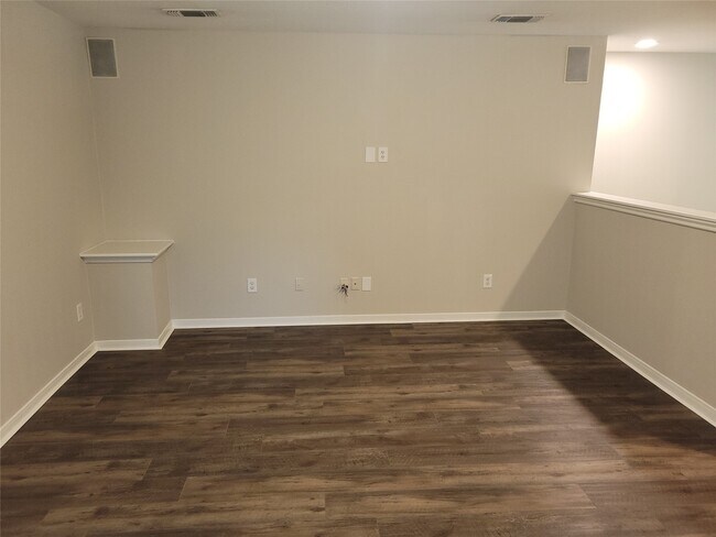 Building Photo - 3402 Crosby Landing