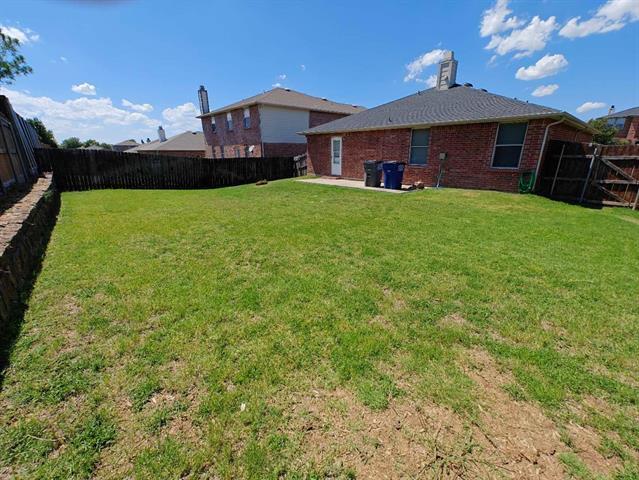 Building Photo - 1720 Pebble Brook Way