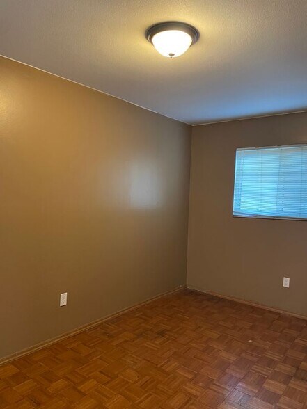 Building Photo - 17164 Fontlee Ln