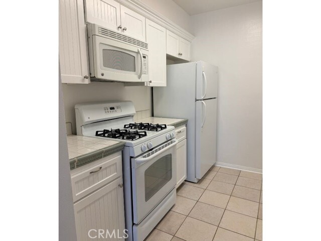 Building Photo - 15344 Weddington St