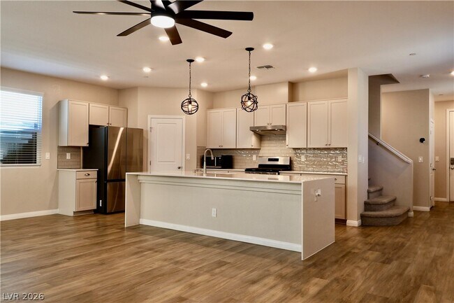 Building Photo - 8494 Torozo Ave