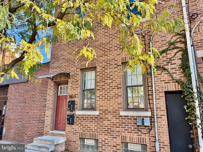 Building Photo - 1865 Frankford Ave