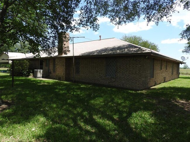 Building Photo - 21547 Binford Rd