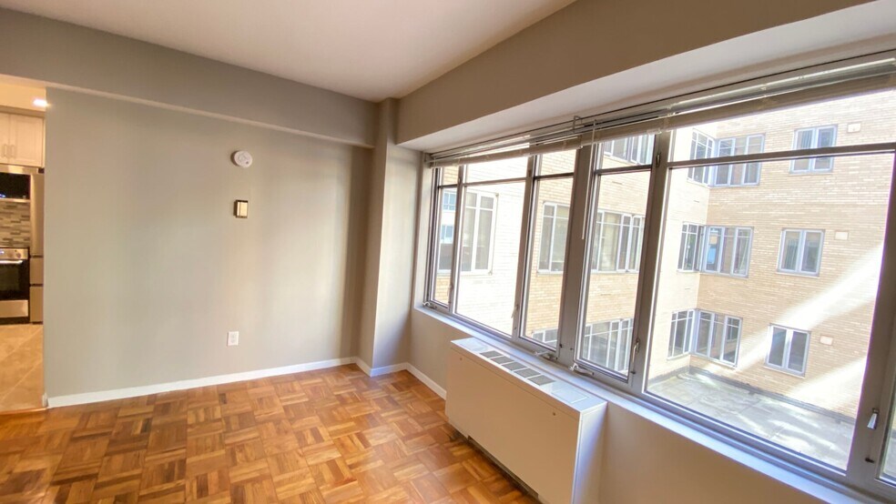 Building Photo - 1711 Massachusetts Ave NW
