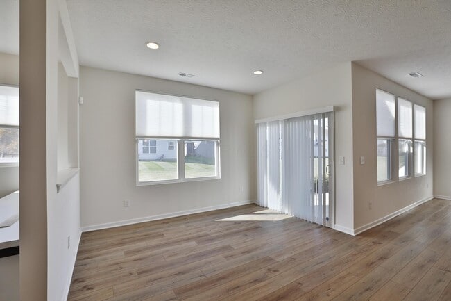 Building Photo - 12009 Landon Dr