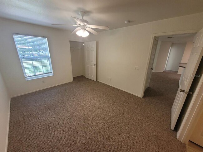 Building Photo - 36027 Deer Creek Dr