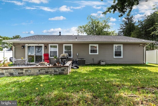 Building Photo - 7828 Citadel Dr