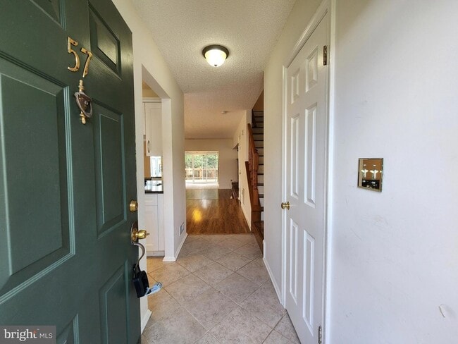 Building Photo - 57 Goodwin Dr