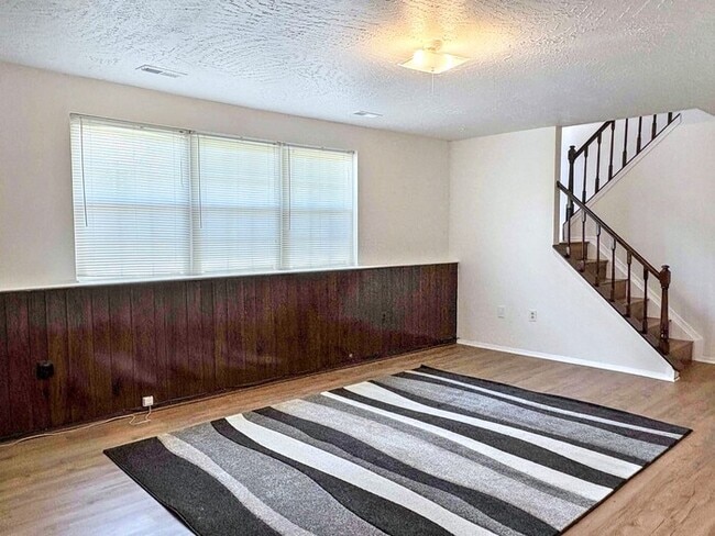 Building Photo - 3902 Norwalk Pl