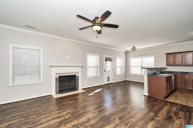 Building Photo - 1003 Meriweather Dr