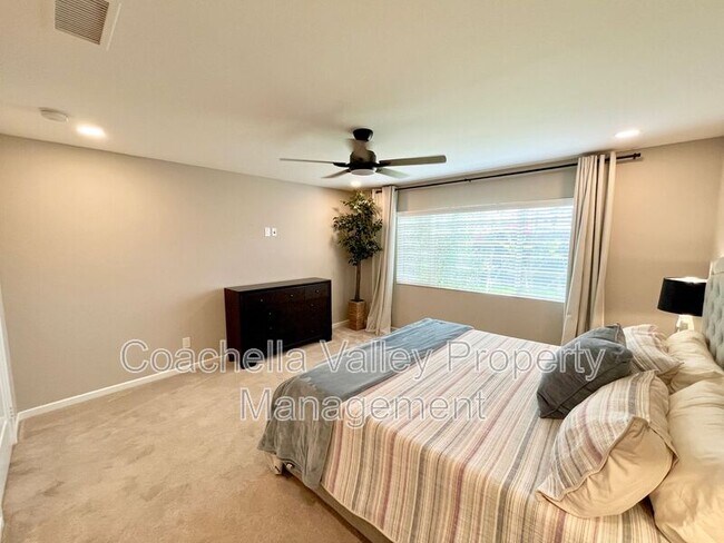 Building Photo - 84131 Azzura Way