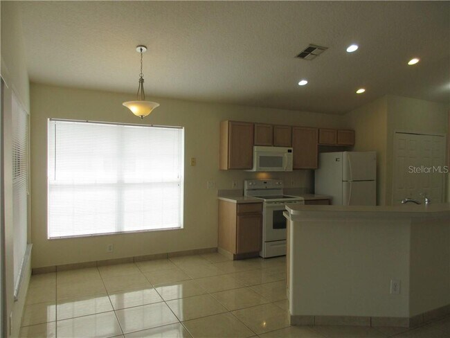 Building Photo - 2057 Shannon Lakes Blvd