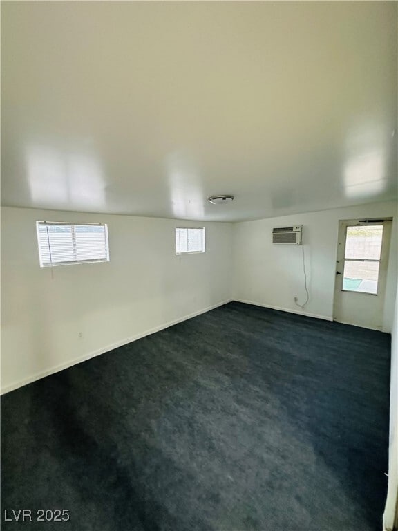 Building Photo - 1729 Elaine Dr
