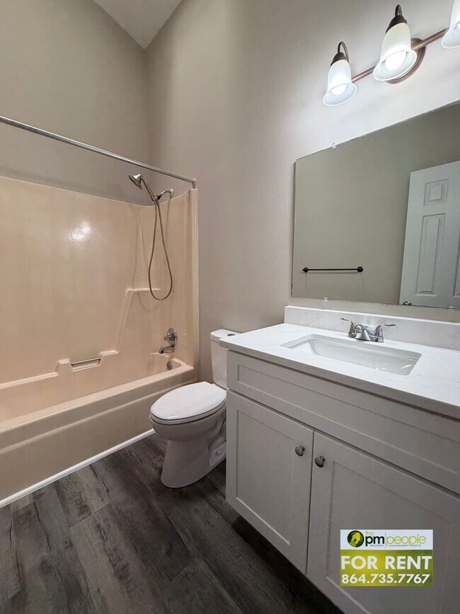 Building Photo - 3 Pointer Ln