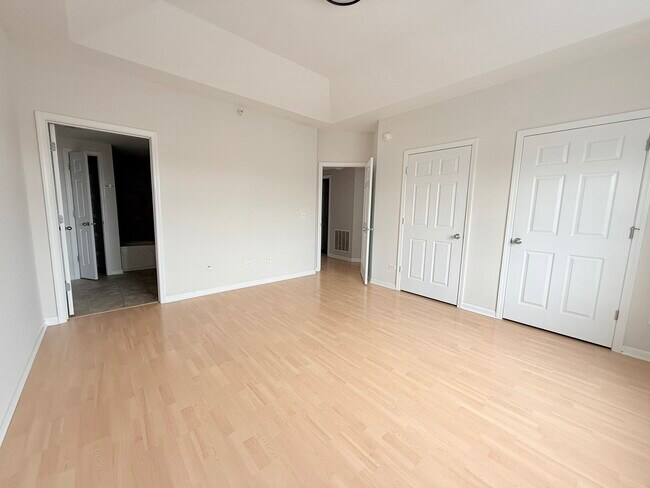 Building Photo - 16661 Liberty Cir