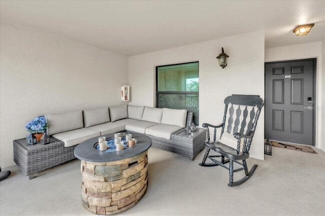 Building Photo - 5527 Palmer Cir