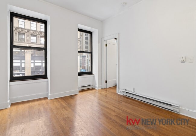 Building Photo - Park Avenue South