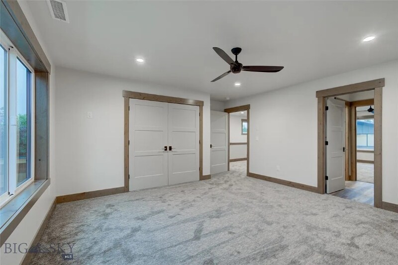 Building Photo - 4559 Alexander St