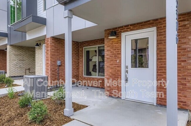 Building Photo - 15312 W 69th Dr