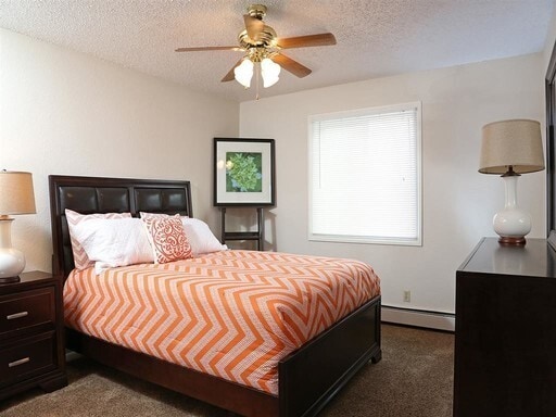 Interior Photo - Turning Leaf