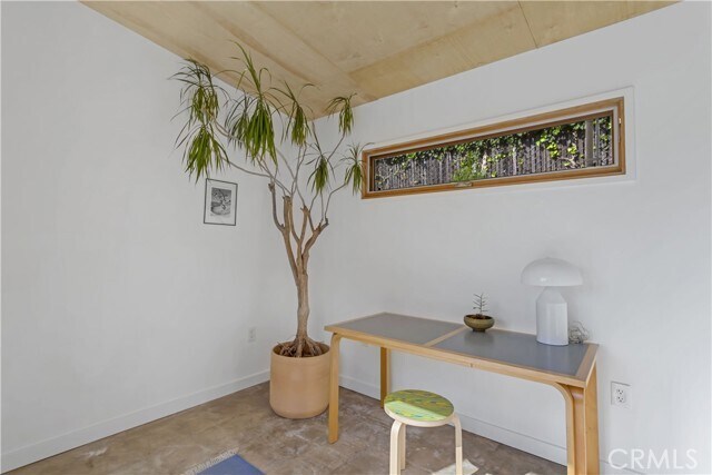 Building Photo - 6236 Springvale Dr