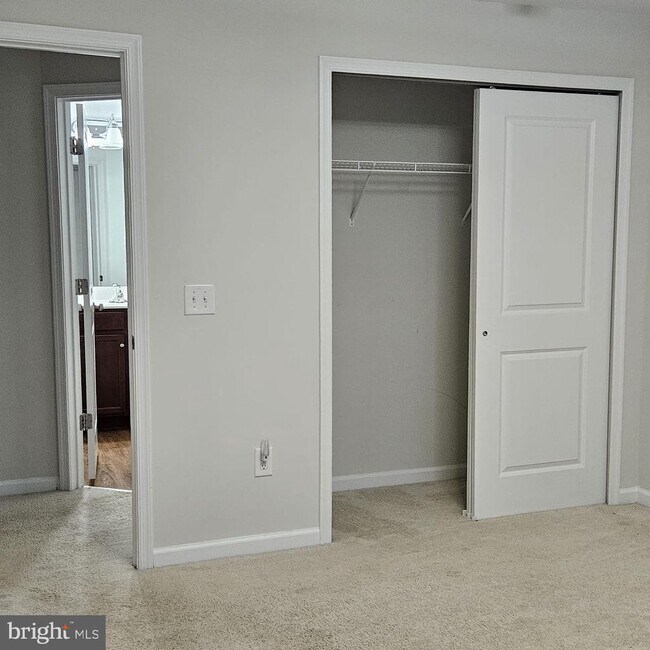 Building Photo - 107 Kramer Ct