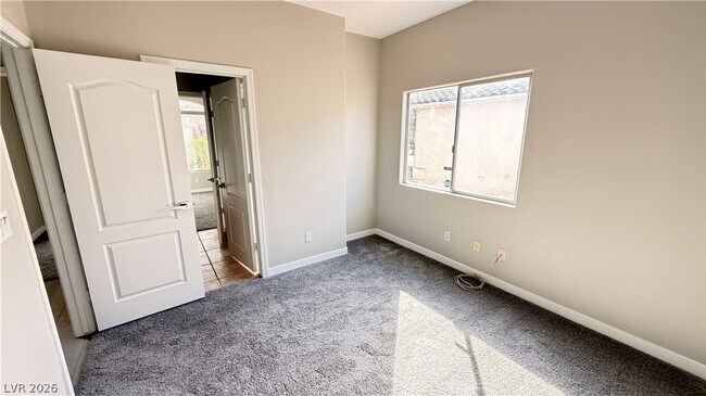 Building Photo - 612 Coolidge Ave