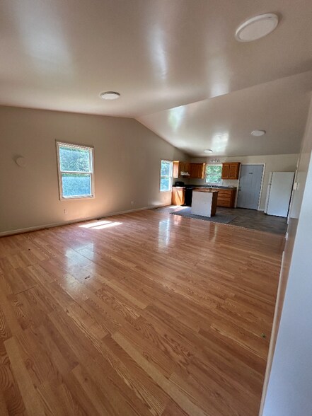 Building Photo - 649 Wadlow Gap Rd