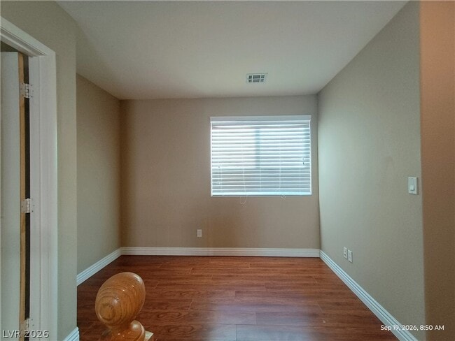 Building Photo - 9742 Thistle Dew Ave