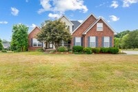Building Photo - 107 Deer Field Hills