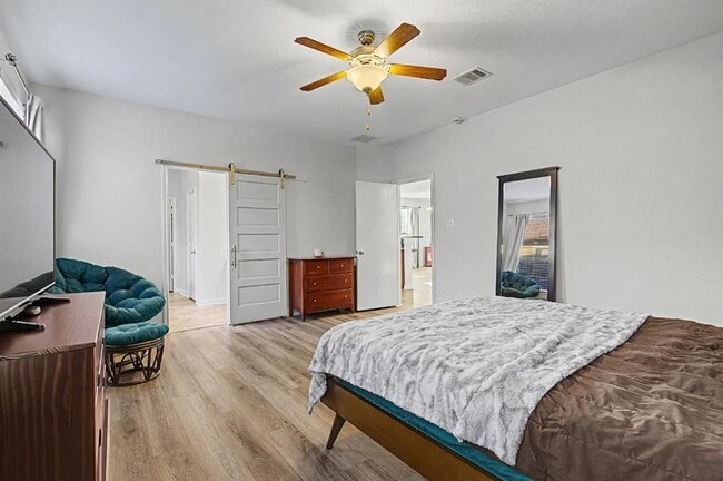 Building Photo - 817 Oatmeal Drive