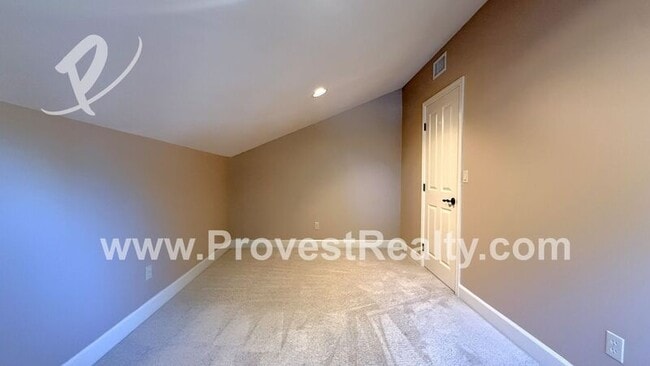 Building Photo - 16139 Maricopa Ln