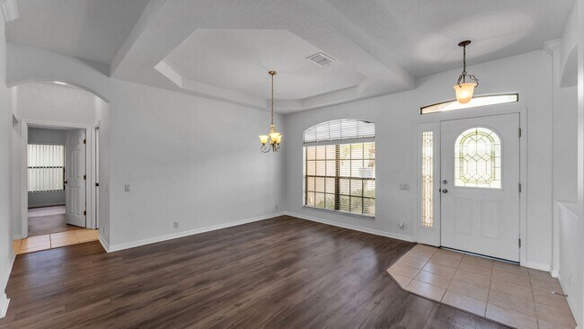 Building Photo - Waterfront home for RENT! 4 bed/2.5 bath