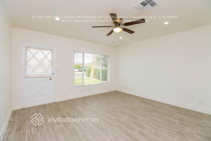 Building Photo - 743 W Ivanhoe St