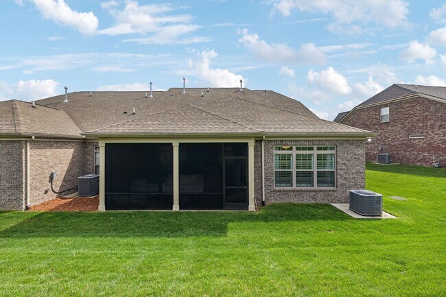 Building Photo - 1064 Callaway Dr