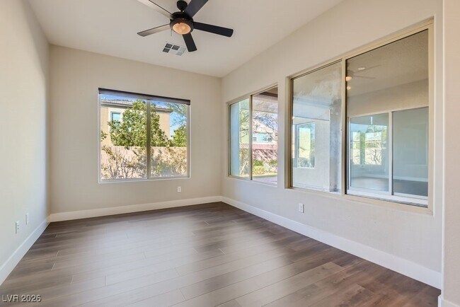 Building Photo - 3008 Barrett Springs Ave