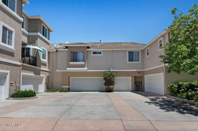 Building Photo - 2438 Kipana Ave