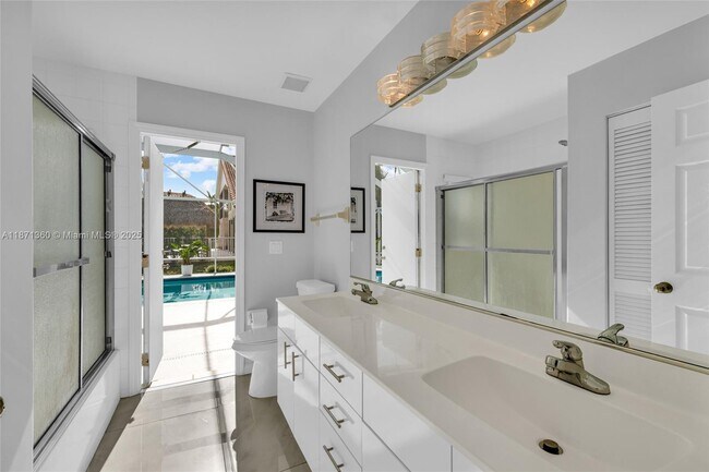 Building Photo - 9912 NW 49th Pl