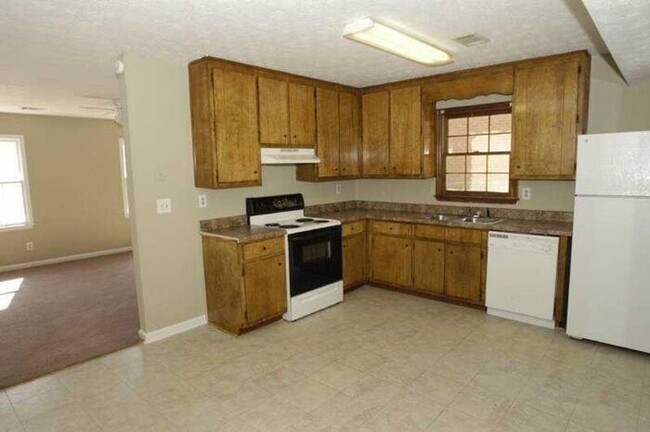 Building Photo - Ridge Forest Townhome for Rent