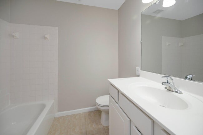Building Photo - 9705 Becker Ct