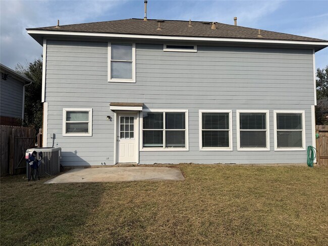 Building Photo - 4623 Mi Castillo Ct