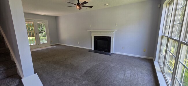 Building Photo - 3508 Selway Dr