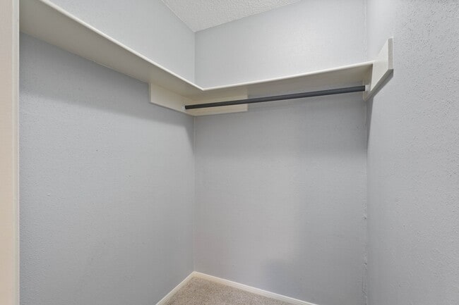 Building Photo - 12100 Melville Dr