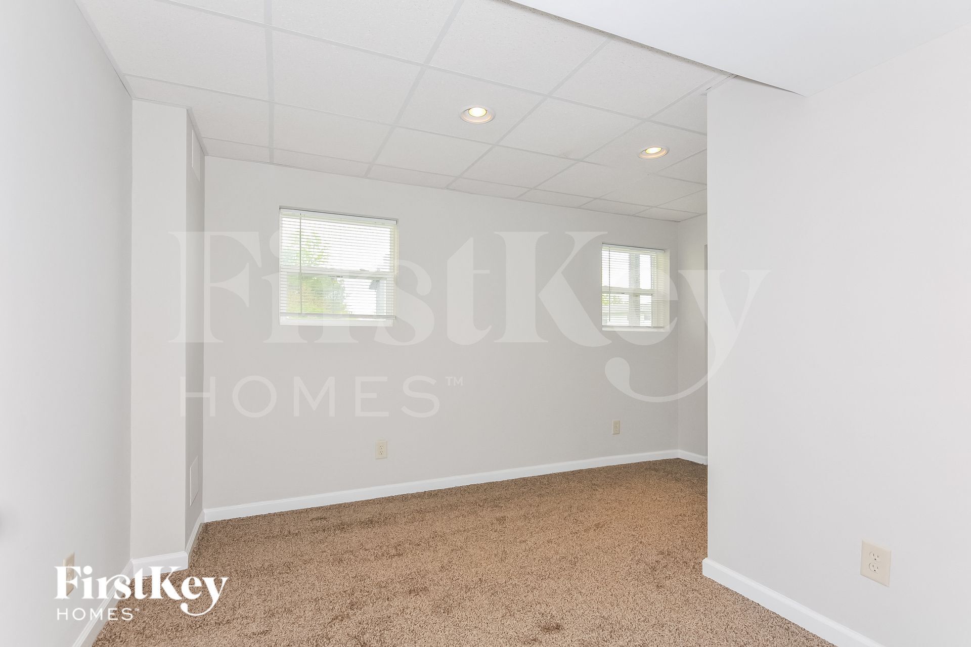 Building Photo - 94 Spanish Trail
