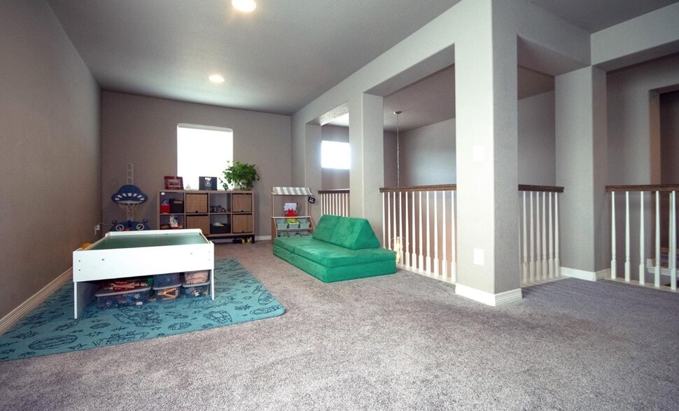 Building Photo - 8972 Pennycress Dr